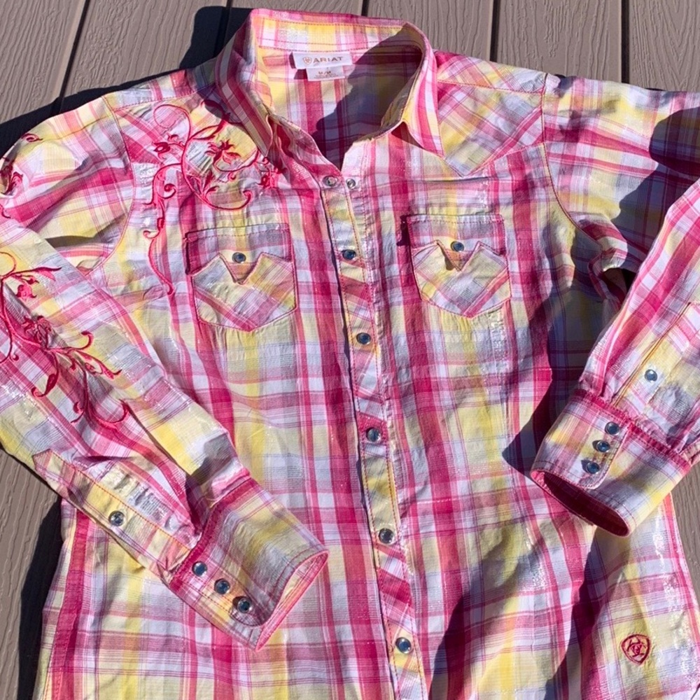 Ariat Rhinestone Button Up, Pink & Yellow plus 💎shimmer 💎